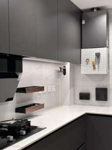 Juego de cocina completo de estilo moderno en madera y materiales de alta calidad para apartamentos de tamaño pequeño - Product Image 3