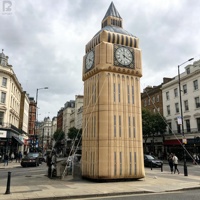 Grande tour d'horloge gonflable lumineuse pour publicité extérieure, sculpture de bâtiment emblématique Big Ben avec LED pour promotion de festival