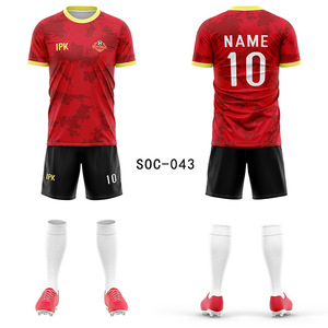 Set Professionale di Uniformi da Calcio Dri-FIT Maglia e Pantaloncini con Calzini Antiscivolo Traspiranti, Personalizzabili per Squadre e Club - Product Image 5
