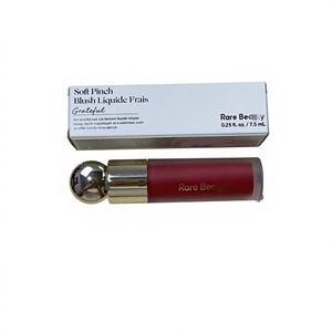 Fard à joues liquide longue tenue, illuminateur minéral non-transfert pour peaux claires, hydratant, effet repulpant, format voyage - Product Image 4