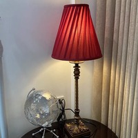 Lampe de table moderne sans fil à contact LED rechargeable alimentée par batterie Abat-jour en tissu USB Veilleuse de table pour restaurant et mariage