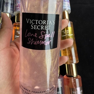 Vente en gros <span class=keywords><strong>Parfum</strong></span> changement de marque New Sweet 250ml Floral Cream Body Mist <span class=keywords><strong>pour</strong></span> les femmes Spray longue durée - Product Image 3