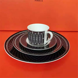 Nuevo Producto, Juego de 4 Platos de Porcelana Negros de Lujo Estilo Europeo para Decoración del Hogar y Comedor - Product Image 4