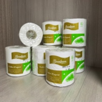 Fabricants de rouleaux de papier toilette en gros, 100% pâte de bois vierge, absorption d'eau, rouleaux de papier toilette doux et résistants à 3 plis personnalisés