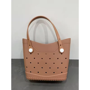 2025 New Simple Fashion PU Large Capacity <b>Storage</b> Travel Crossbody Bag Portable <b>Open</b> Closure Type Fashionable Design Directly - Product Image 6