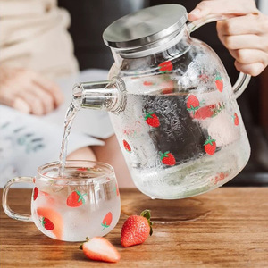 1/1 8L công suất lớn hơn dễ thương thiết kế dâu mô hình Ấm đun nước với nắp hộ gia đình drinkware Bộ đồ ăn thủy tinh bộ - Product Image 1