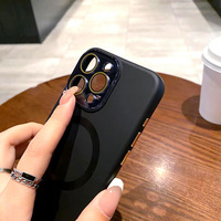 Coque de téléphone à la mode respectueuse de la peau couverture arrière pour IPhone17 16 16promax 15promax bonbons étuis de téléphone de charge sans fil magnétiques