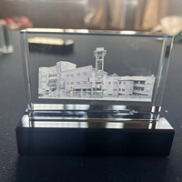 Bloc de verre cristallin vierge gravé au laser 2D/3D personnalisé en gros, presse-papiers, cadeau d'affaires