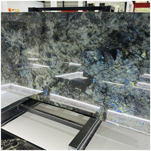 Dalles de granit <span class=keywords><strong>labradorite</strong></span> bleu poli de luxe en promotion pour revêtements de sol intérieurs haut de gamme et comptoirs de cuisine - Product Image 2
