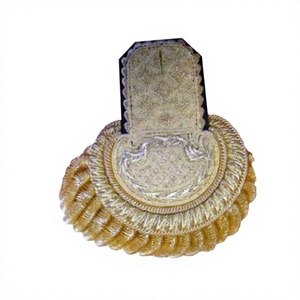 Frange en fil d'or français brodée, à coudre, en tissu toile de haute qualité, style classique personnalisé, avec aimant intégré - Product Image 1
