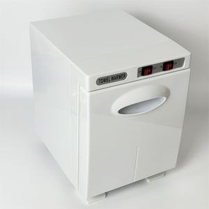 Una máquina de gabinete calentador de toallas calientes de gran capacidad con gabinetes esterilizadores de desinfección doble para salón de spa - Product Image 1