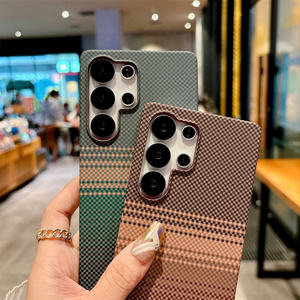 Funda Magnética Ultra Delgada para Teléfono con Textura de Fibra de Carbono para Samsung <span class=keywords><strong>Galaxy</strong></span> <span class=keywords><strong>S22</strong></span> S25 Ultra S23 <span class=keywords><strong>Plus</strong></span> S24 Ultra - Product Image 4