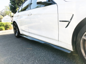 Nouvelles lèvres de jupe latérale en fibre de carbone de style PSM pour 2015-2020 pour F80 M3 uniquement - Product Image 3