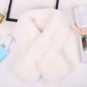 Cache-cou chaud en fausse fourrure de lapin épaisse pour femmes, vente en gros, pour l'hiver - Product Image 3