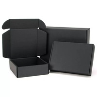 Boîte d'expédition de vêtements de luxe à prix attractif, vente chaude, boîte écologique en carton pour T-shirt, emballage en carton.