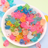 Accessoires en résine faits à la main ornements de canard colorés miniatures pour paysage lumineux bricolage mousse décor à la maison pour la décoration de la maison