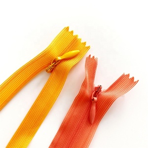 Vente en gros d'usine, haute qualité, 60 cm SBS3 #   Fermeture éclair invisible en nylon multicolore à extrémité fermée, autobloquante, accessoires vestimentaires - Product Image 6