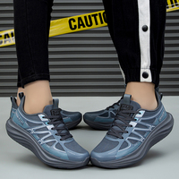 Chaussures de course pour hommes en maille respirante à semelle épaisse, avec amorti, antidérapantes, style urbain, unisexe, baskets athlétiques