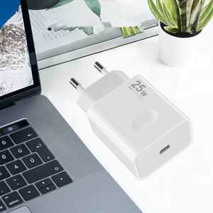 Portátil PD 25W Tipo C Cargador completo Carga rápida UE Usb China Cargador de teléfono móvil súper rápido - Product Image 2