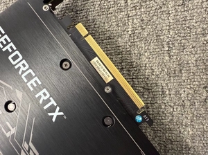 การ์ดจอแยกแบบ PCIe4.0 ระดับไฮเอนด์สำหรับเล่นเกม 8K การฝึกอบรม AI การเรนเดอร์วิดีโอ การออกแบบ 3 มิติ และการอัปเกรดเวิร์กสเตชัน - Product Image 4