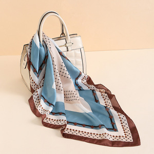 Koreaanse Stijl 70Cm Satijn Bedrukt Polyester Zijden Sjaal Eenvoudig Geometrisch Kleur Geblokkeerd Ontwerp Voor Haar Stropdas Decoratieve Kunstmatige - Product Image 3