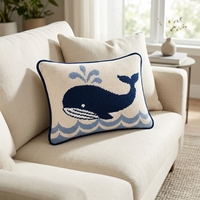 Coussin décoratif de luxe en polyester 100% brodé à la main avec motif de baleine éjectant de l'eau, idéal comme coussin lombaire ou cadeau