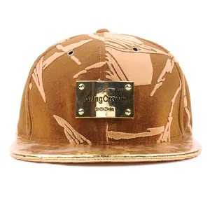 平顶帽金属板Snapback帽子，定制帽子的男人