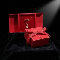 Boîte cadeau en papier simple de luxe carrée avec fermeture à boucle double porte et ruban pour emballage de bijoux