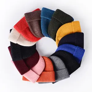 Grosir Beanie Ski Slouchy akrilik topi Beanie rajutan kustom, topi Beanie Logo Label tenun pribadi, topi musim dingin tengkorak nelayan