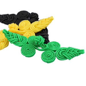 Bonne qualité Main Cheongsam Bouton Rétro Coton Rembourré Tang Plaque Chinois À Deux Roues Pointu Pipa - Product Image 1