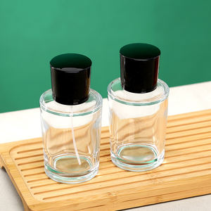 Nouveau design 50ml 75ml bouteille de parfum en verre cylindrique avec couvercle noir brillant - Product Image 4