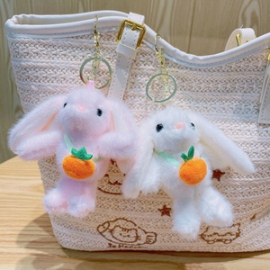 Porte-clés <span class=keywords><strong>en</strong></span> peluche lapin blanc <span class=keywords><strong>en</strong></span> gros, mignon lapin aux longues oreilles avec <span class=keywords><strong>carotte</strong></span>, mini pendentif animal <span class=keywords><strong>en</strong></span> peluche, cadeau pour enfants - Product Image 3