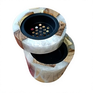 Quemador de Incienso de Sándalo y Resina Epoxi Ecológico Hecho a Mano por Diseñadores, Soporte Artístico para Fragancias del Hogar, Ideal para Hoteles y Salones (Majlis) - Product Image 1