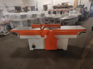 Vente chaude : Raboteuse à bois de surface pour usine de meubles, raboteuse à bois personnalisée de 630 mm de largeur - Product Image 6