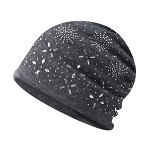 Gorros de punto de alta calidad nuevos al por mayor gorros elásticos cálidos de invierno con diamantes de imitación de color sólido con logotipo personalizado - Product Image 6