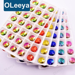 Oleeya Factory - Vente en gros de strass à dos plat de qualité A5, toutes tailles et couleurs variées, 12 mm, Rivoli, à coudre, pour robes - Product Image 1
