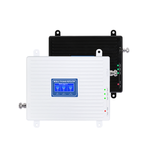 Ripetitore di <span class=keywords><strong>Segnale</strong></span> GSM 2G 3G 4G 5G, Amplificatore di <span class=keywords><strong>Segnale</strong></span> Mobile a <span class=keywords><strong>3</strong></span> Bande 900/1800/2600MHz - Product Image 2
