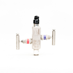 Válvula de Bloqueo Doble y Purga Original Rosemounte, Acero Inoxidable, 1/2\" NPT, 6000 Psi, Colector de Dos Válvulas en Línea - Product Image 5