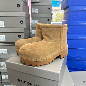 <span class=keywords><strong>Stivali</strong></span> Alti al Ginocchio da Donna <span class=keywords><strong>Marroni</strong></span> con Logo Personalizzato, in Pelliccia Marrone Chiaro, con Plateau Rialzato, Caldi e Pelosi, Design a Punta Larga - Product Image 6