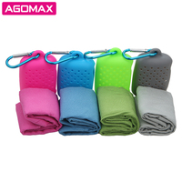 Serviette de sport en microfibre légère et compacte avec étui en silicone