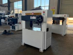 Máquina Cepilladora <span class=keywords><strong>de</strong></span> <span class=keywords><strong>Madera</strong></span> Multifuncional <span class=keywords><strong>Pequeña</strong></span> para Trabajos <span class=keywords><strong>de</strong></span> Carpintería - Product Image 3