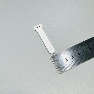 नए पहुंचे कस्टम लोगो जिपर सामान काले ज़िप पल्लर रस्सी बैग कॉर्ड प्लास्टिक सस्ते स्ट्रिंग ज़िप स्लाइडर नए रबर पी - Product Image 5