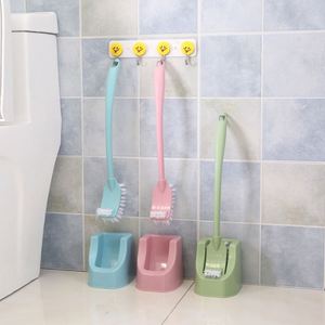 Cepillo de Limpieza de Alta Calidad con Mango Largo y Base de PP para Limpiar Espacios en el Baño, Cocina y Inodoro - Product Image 2