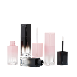Vente en gros de gloss à lèvres vegan de haute qualité, marque privée, cosmétique, 100 couleurs, fini brillant ou mat, matériau AS/ABS, fabriqué en Chine - Product Image 1