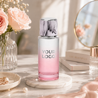 Fabrication de parfums en marque blanche, fabrication sur mesure, bibliothèque de plus de 1000 senteurs, 30 ml, 50 ml, 100 ml, création de senteurs personnalisées pour femmes
