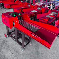 Machine à couper le fourrage réglable pour le traitement de l'herbe et de la paille avec des paramètres de coupe flexibles pour la préparation d'aliments pour le bétail