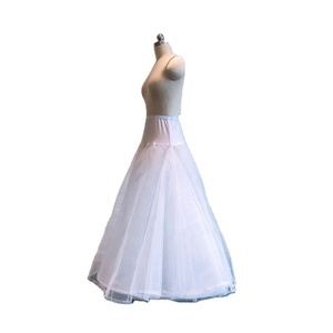 Jupe <span class=keywords><strong>jupon</strong></span> <span class=keywords><strong>en</strong></span> <span class=keywords><strong>tulle</strong></span> à un cerceau pour robe de mariée robe de bal sous-jupe avec matériel de type d'origine techniques de mariée - Product Image 6