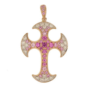 จี้รูปไม้กางเขนมอลทีสทองคำชมพู 18K ประดับด้วยพลอยแซฟไฟร์สีชมพูไล่เฉดและเพชรฝังแบบพาเว่ เครื่องประดับสุดหรูหราโรแมนติก - Product Image 1