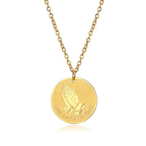 EIVS EN OBITV NRO <span class=keywords><strong>PRAE</strong></span> SENTIA MVNIAMVR Colgante Sentia Mvniamvr Colgante Chapado en oro de 18 quilates Acero inoxidable Venta caliente - Product Image 3