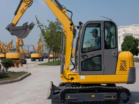 Mini-excavatrice sur chenilles XE40, vitesse maximale de déplacement 2,6-4,2 km/h, système hydraulique à détection de charge pour l'agriculture et l'aménagement paysager